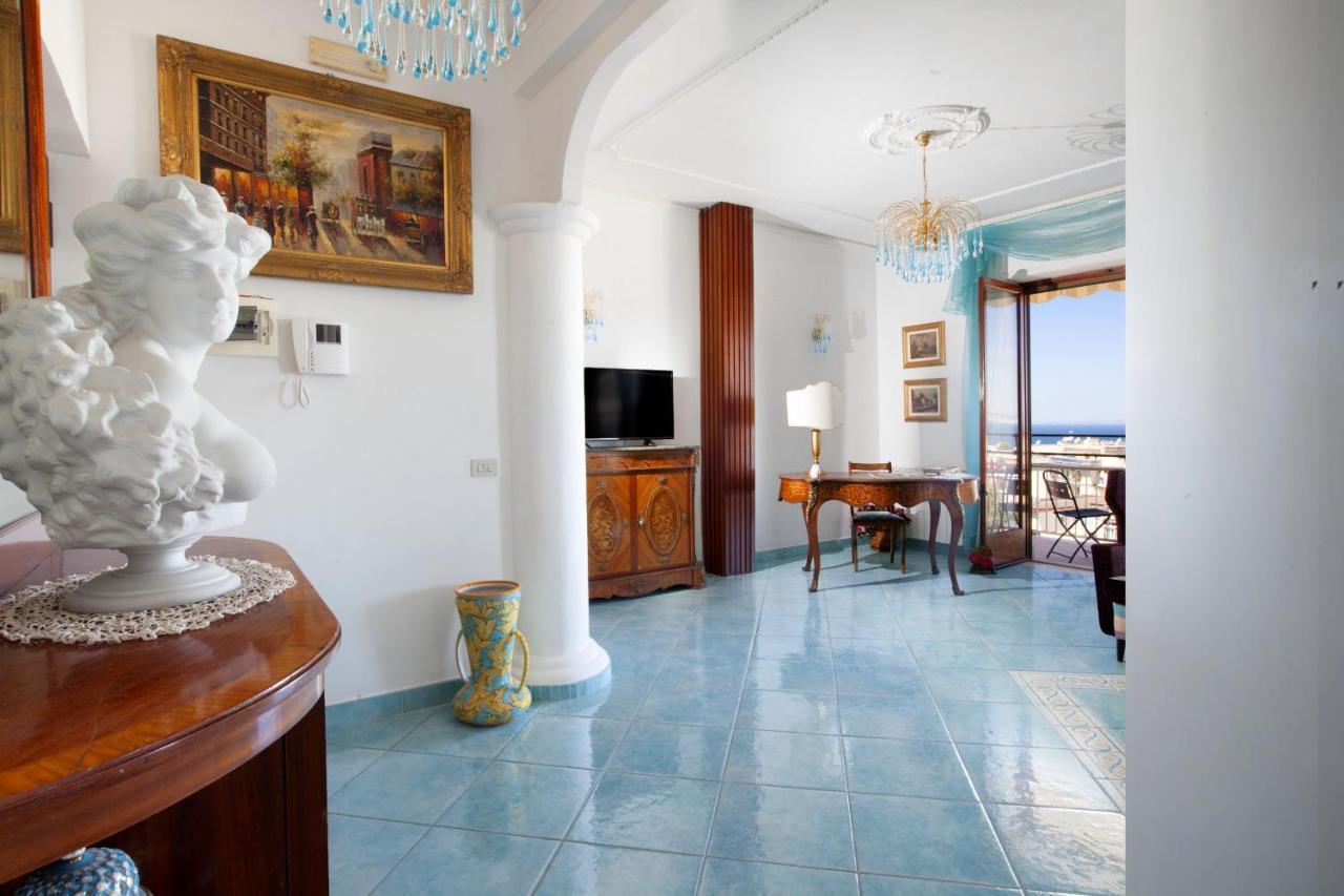 Amore Rentals - Appartamento Cielomare Sorrento Kültér fotó