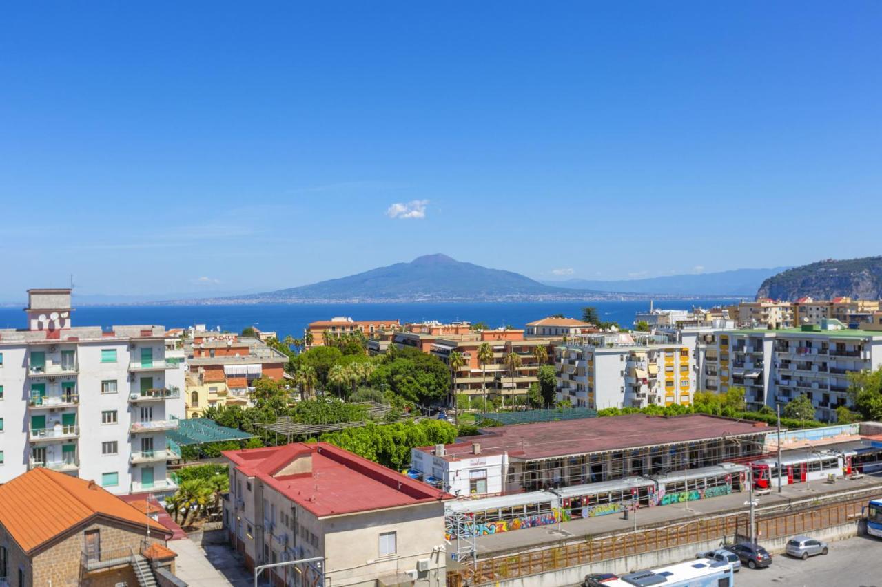 Amore Rentals - Appartamento Cielomare Sorrento Kültér fotó