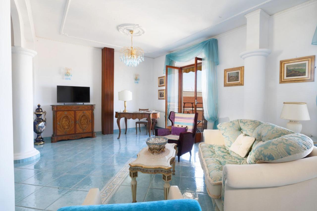 Amore Rentals - Appartamento Cielomare Sorrento Kültér fotó