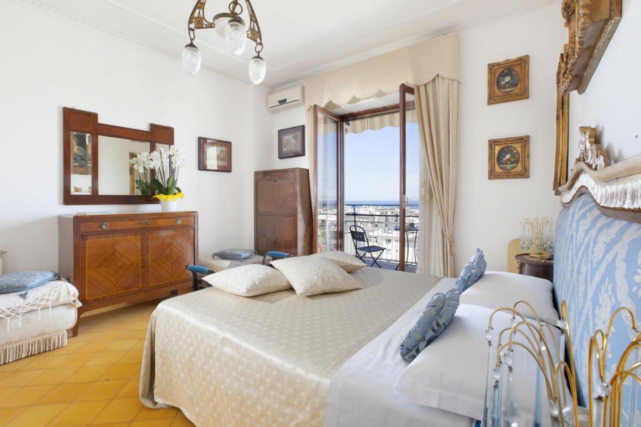 Amore Rentals - Appartamento Cielomare Sorrento Kültér fotó